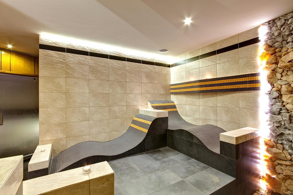 Hotel Kormoran Mierki Екстер'єр фото